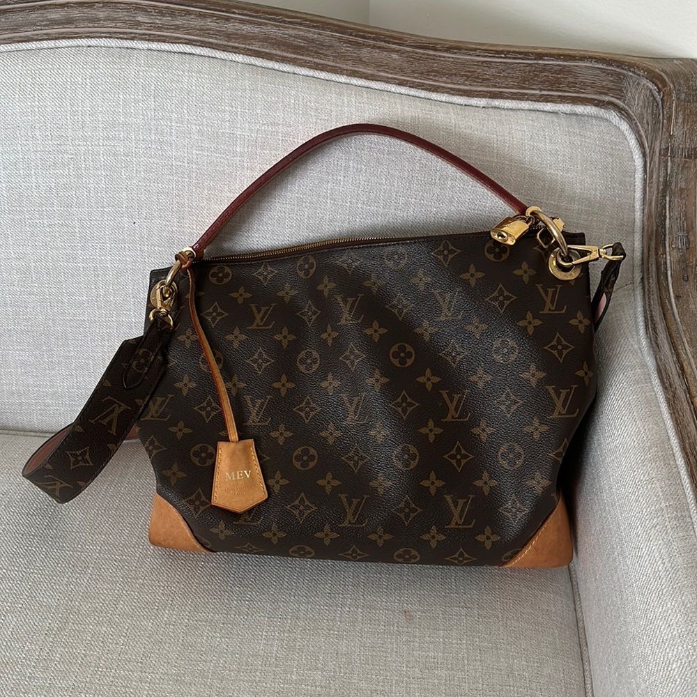 Louis Vuitton Monogram Berri PM, Gently Used Condition